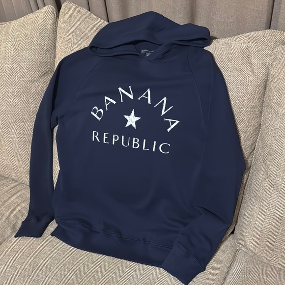 NWT Banana Republic Men’s Navy Hooded Sweatshirt with Pockets Size Small - Picture 2 of 9
